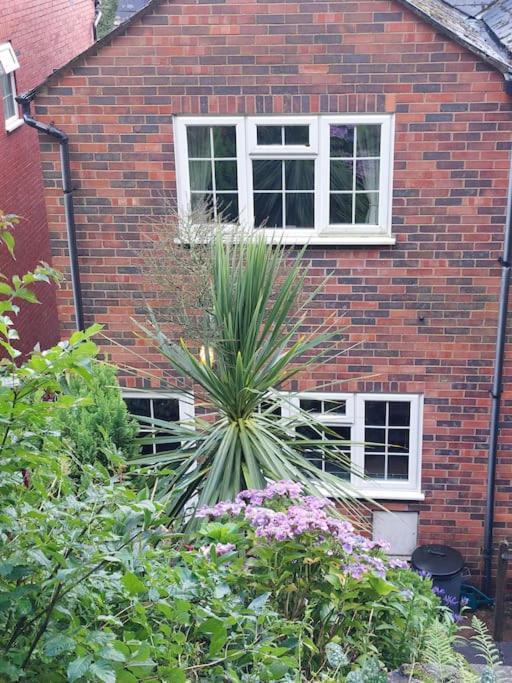 Charming Malvern Cottage With Outstanding Views Malvern Wells Exteriör bild